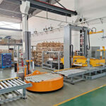 Gantry type low-level palletizer